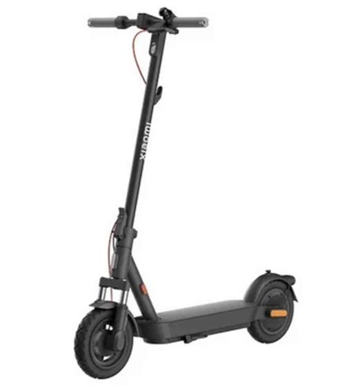 Trotineta electrica pliabila Xiaomi Electric Scooter 5, Autonomie 60 Km, Viteza 25 Km/h, Putere motor 350-700 W, roti 10inch (Negru)