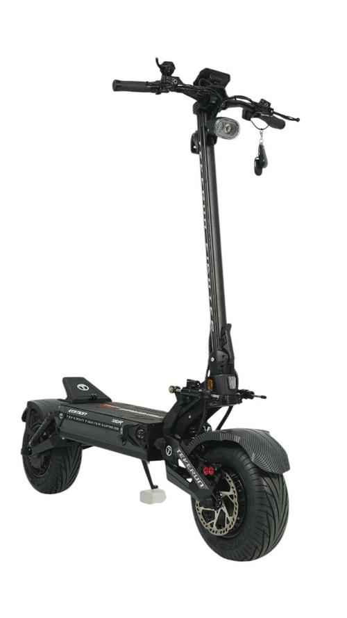 Trotineta electrica Teverun Fighter Supreme 7260R UP v3, Baterie 60Ah/72V, Autonomie 200Km, Viteza 115 Km/h, Motor 2 x 4000W, Roti 13inch (Negru)