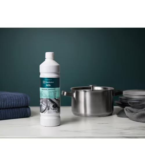 Solutie anticalcar universala Electrolux M3KCD202 pentru masini spalat vase / rufe, 1 l