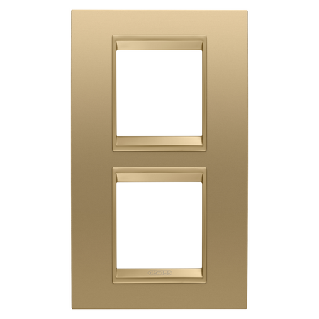 PLACA INTERNATIONALA LUX - IN METAL - 2+2 MODULE VERTICAL - AUR - CADRU INTERIOR AUR MAT - CHORUSMART