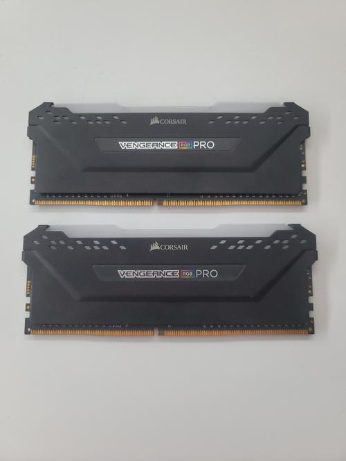 Memorii Corsair Vengeance RGB PRO 16GB(2x8GB), DDR4, 3200MHz, CL16, Dual Channel