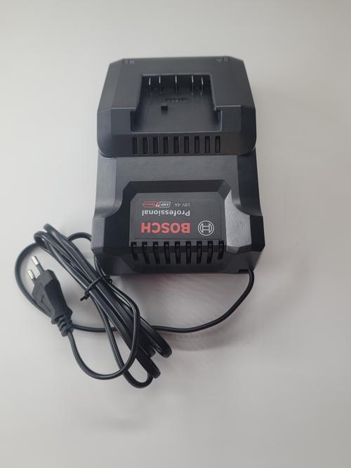 Incarcator rapid Bosch Professional 1600A019RJ, 14.4-18 V, 4 A curent incarcare