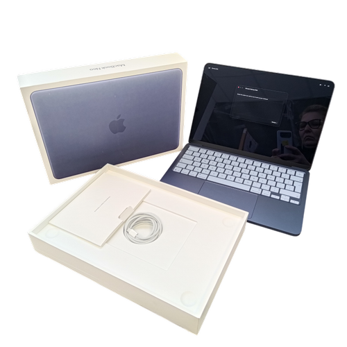Laptop Apple MacBook Neo 13, Procesor Apple A18 Pro (6-core CPU, 5-core GPU), 13inch Liquid Retina, 8GB, 256GB, layout INT, Mac OS (Indigo)
